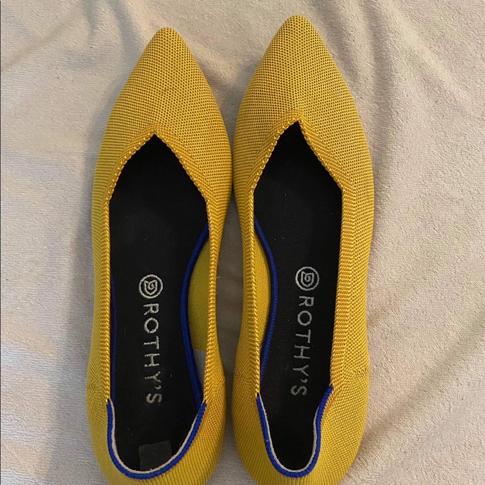 Rothy’s Marigold Points Size 12